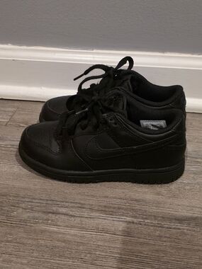 Nike Airforce 1 Little Kids Black Low-Top Sneakers | 12C